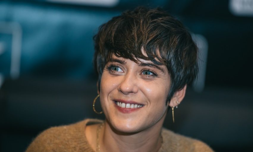 María León